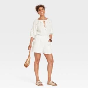 NWT Knox Rose White Gauze Romper